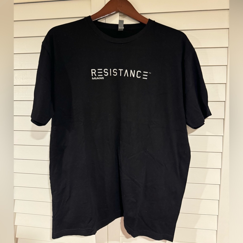 Ultra Miami - RESISTANCE - TShirt